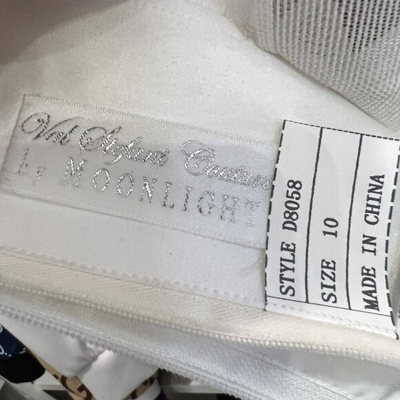 NWT Moonlight by Val Stefani Stunning Wedding Gown $2,288 - Picture 9 of 13